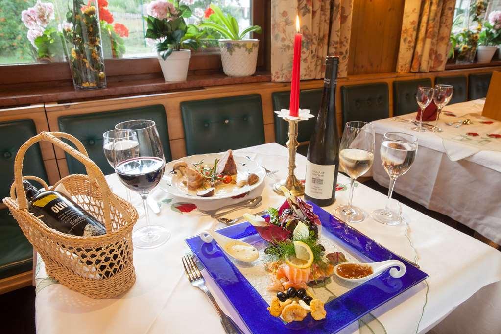 Sporthotel Zugspitze Lermoos Restaurace fotografie